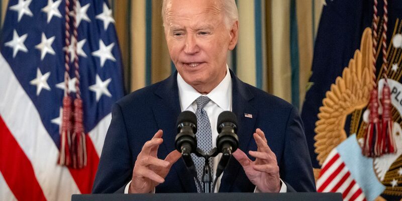 Präsident Biden machte weitere Details zu den Ermittlungen nach dem Terroranschlag publik. - Foto: Mark Schiefelbein/AP/dpa