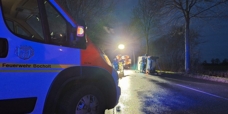 FW Bocholt: Verkehrsunfall mit zwei Verletzten - Foto: presseportal.de