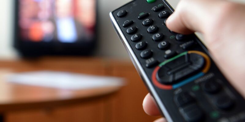 Die ARD schaltet am 7. Januar die Ăbertragung in SD ab. - Foto: Britta Pedersen/dpa