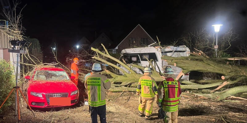 FW-GLA: Zahlreiche Sturmeinsätze in Gladbeck - Foto: presseportal.de