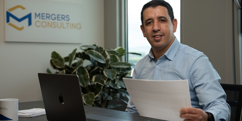 Karim Bouhlou: Ich behalte mein Unternehmen für immer – Warum viele Unternehmer ohne Exit-Plan wichtige Chancen verschenken - Foto: presseportal.de