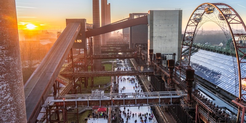 Voller Erfolg: Zollverein-Eisbahn begeisterte rund 35.000 Gäste / Steigerung von über 40 Prozent im Vergleich zur Vorsaison - Foto: presseportal.de