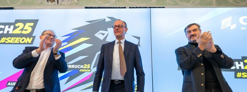 Für Friedrich Merz (rechts, CDU) ist es der erste Besuch in Seeon seit seiner Wahl zum Bundeskanzler. (Archivbild) - Foto: Peter Kneffel/dpa