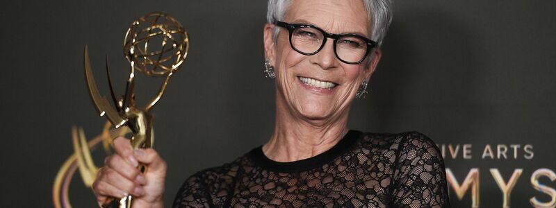 Oscar-Preisträgerin Jamie Lee Curtis hat sich vor den Flammen in Sicherheit gebracht. (Archivbild) - Foto: Richard Shotwell/Invision via AP/dpa