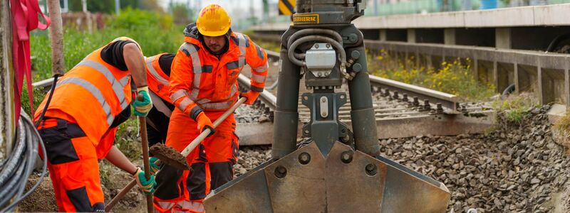 Während der Bauarbeiten werden die jeweiligen Strecken für mehrere Monate gesperrt. (Archivbild) - Foto: Andreas Arnold/dpa