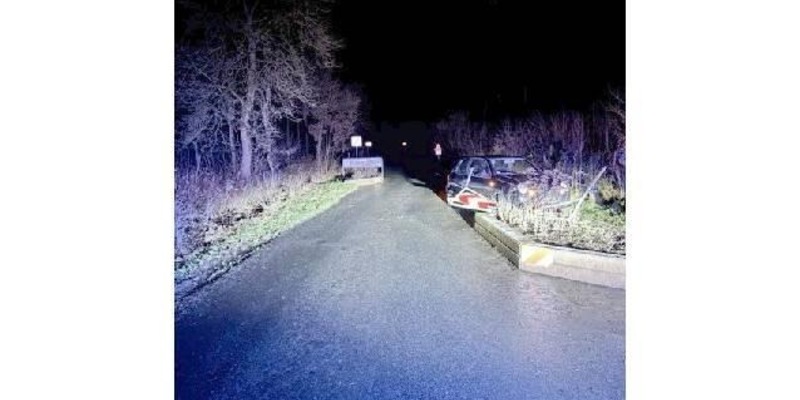 POL-NI: Steimbke - Verkehrsunfall aufgrund von Straßenglätte - Foto: presseportal.de