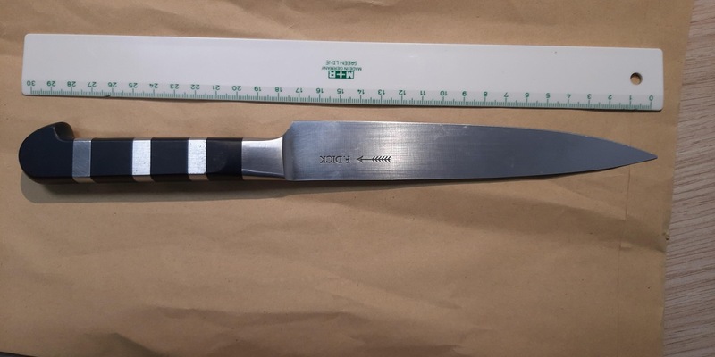 Bundespolizeidirektion München: Frau mit Messer im Hauptbahnhof / Bundespolizisten reagieren schnell - Foto: presseportal.de