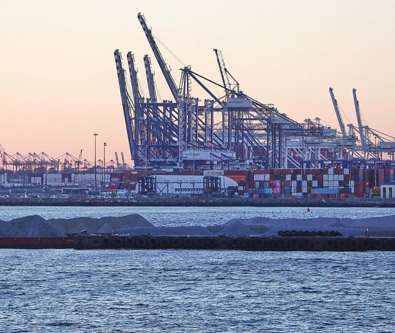 Industrieanlagen (Archiv) - Foto: über dts Nachrichtenagentur