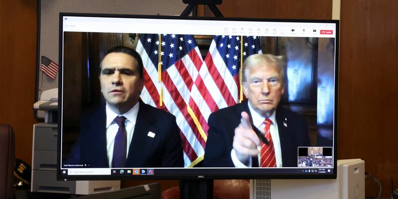 Trump beklagte, er sei «sehr unfair» behandelt worden.  - Foto: Brendan McDermid/Reuters Pool via AP/dpa