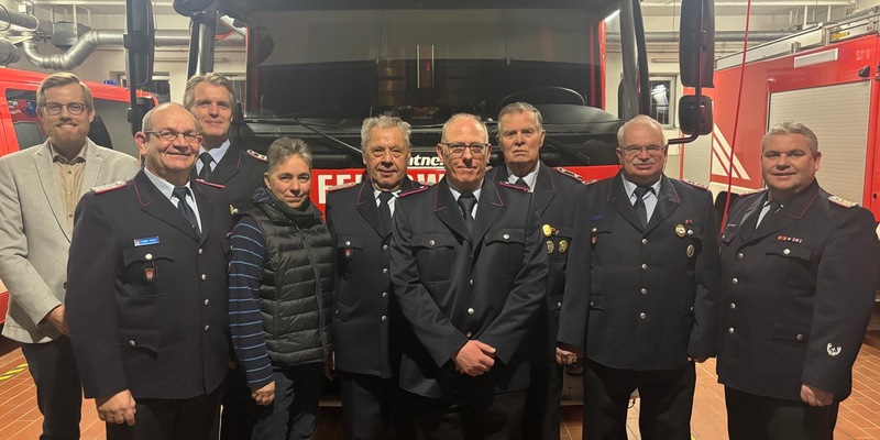 FW Celle: Jahreshauptversammlung der Freiwilligen Feuerwehr Celle-Ortsfeuerwehr Altenhagen - Foto: presseportal.de