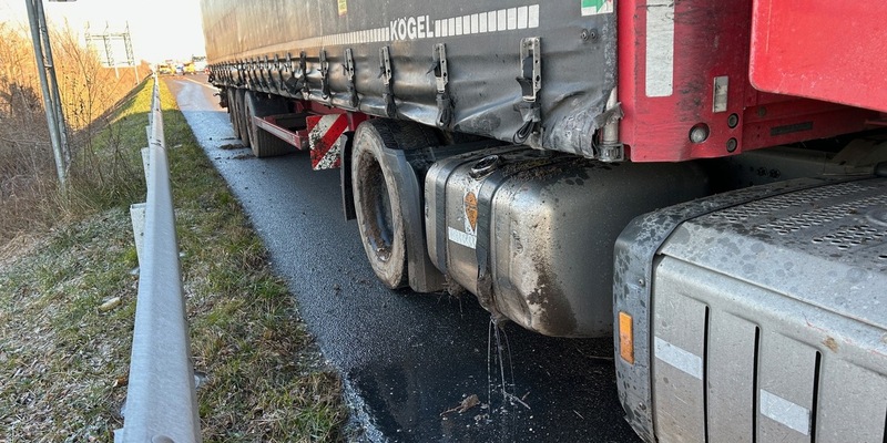 POL-PDLD: Tief stehende Sonne führt zu Unfall - Foto: presseportal.de