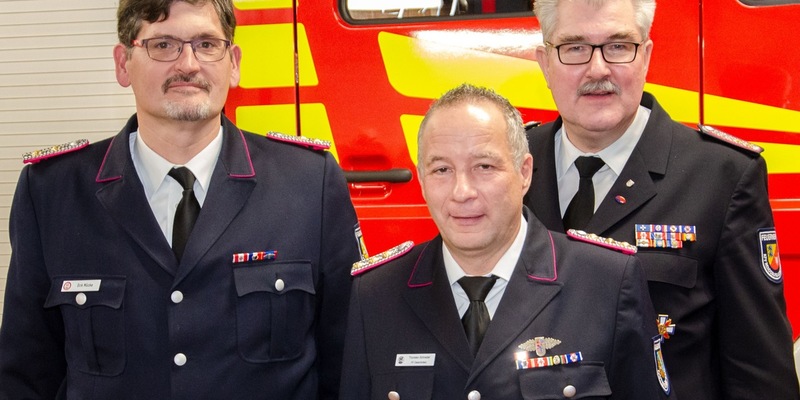 FW-RD: Wehrführung der Osterrönfelder Feuerwehr wiedergewählt für die nächsten 6 Jahre! - Foto: presseportal.de