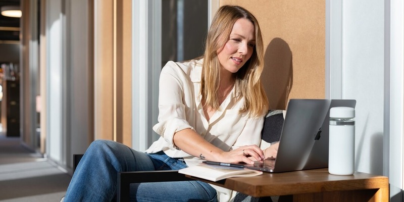 Gesund, loyal, zufrieden: Neue Umfrage belegt den Mehrwert von Bildungsurlaub - Foto: presseportal.de