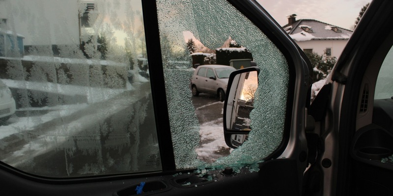 POL-RBK: Wermelskirchen - Zwei Diebstähle aus Handwerkerfahrzeugen - Foto: presseportal.de