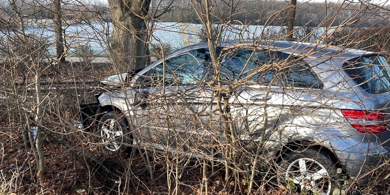 POL-SU: Autofahrer stirbt nach Verkehrsunfall - Foto: presseportal.de