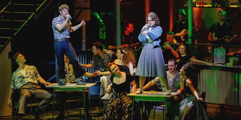 Großer Überraschungserfolg: Ku'damm 59-Musical im Theater des Westens wird mit neun BroadwayWorld Germany Awards ausgezeichnet - Foto: presseportal.de