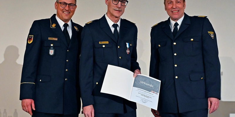 FW-M: Neujahrsempfang 2025 des Stadtfeuerwehrverbands (Altstadt) - Foto: presseportal.de