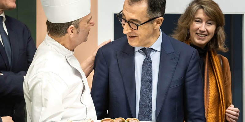 VanDrie Group begrüßt Landwirtschaftsminister auf der Internationalen Grünen Woche in Berlin / Kalbfleischfrühstück als Kickoff - Foto: presseportal.de