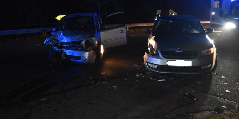 POL-NI: Verkehrsunfall - Foto: presseportal.de