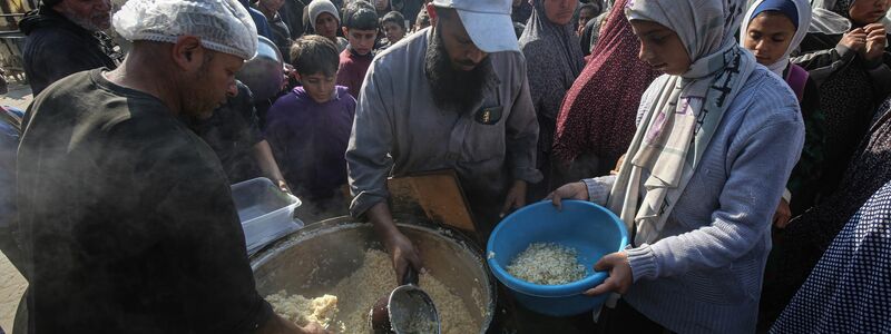 Die humanitäre Hilfe für die Menschen in Gaza soll deutlich aufgestockt werden. (Archivbild) - Foto: Omar Ashtawy/APA Images via ZUMA Press Wire/dpa