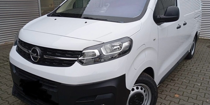 LPI-SLF: Opel Vivaro in Pößneck entwendet - Foto: presseportal.de