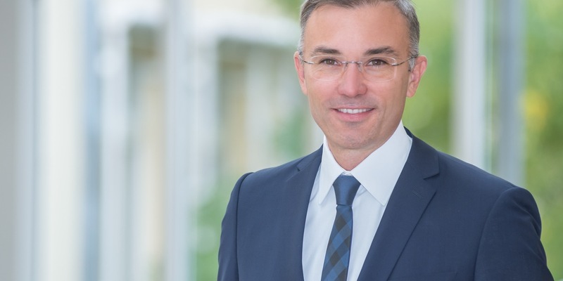 Zurück an die Weltspitze, trotz Knieprothese? - Foto: presseportal.de