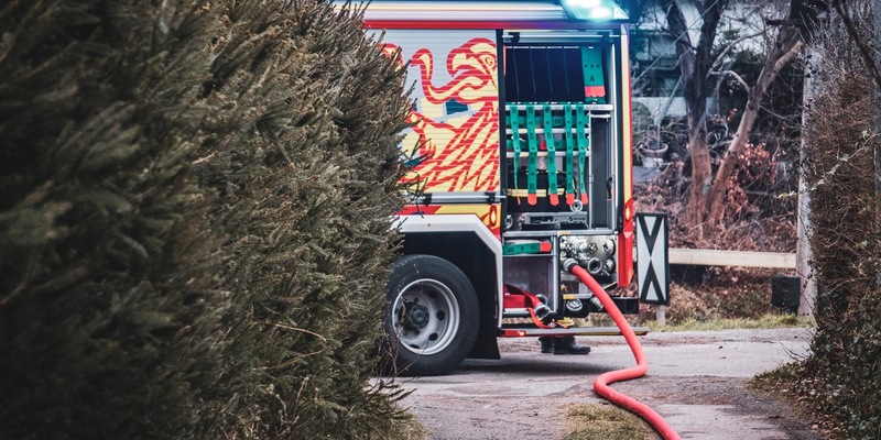 Feuerwehr Rostock: Gasaustritt im Riekdahler Weg - Foto: presseportal.de