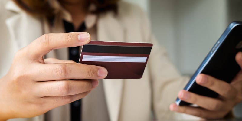 POL-LDK: ++++++Vorsicht! - Betrüger mit der Masche Falsche Bankmitarbeiter im Lahn-Dill Kreis unterwegs+++++++ - Foto: presseportal.de