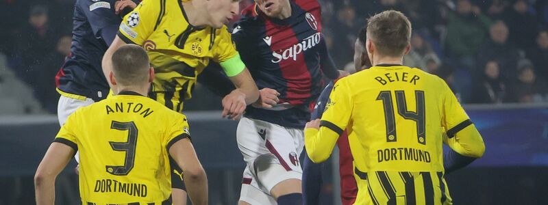 Die BVB-Abwehr wurde in Bologna gefordert. - Foto: Michele Nucci/LaPresse via ZUMA Press/dpa