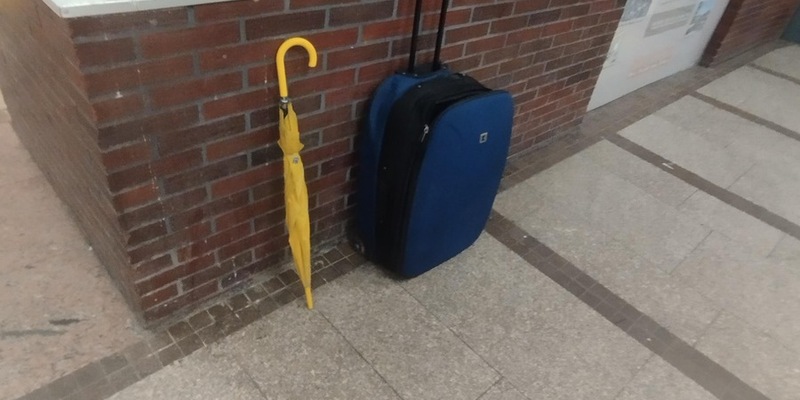 BPOLI-SB: Zeugenaufruf - Herrenloses Gepäckstück löst Polizeieinsatz am Bahnhof Neunkirchen aus - Foto: presseportal.de