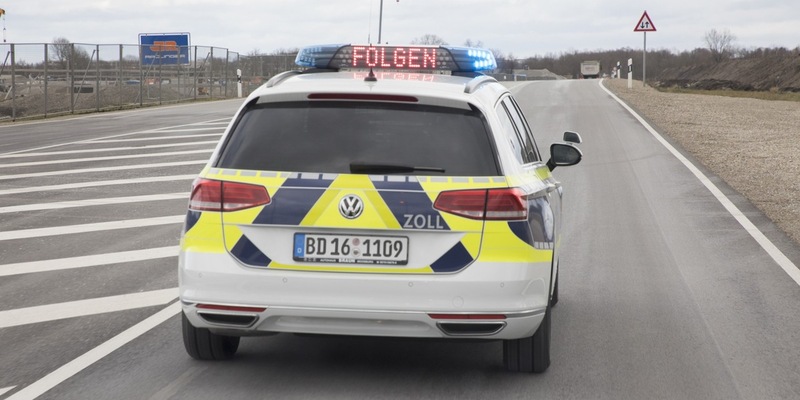 HZA-LÖ: Zoll verhindert Schmuggel von Luxushandtasche / Strafverfahren gegen unehrlichen Reisenden eingeleitet - Foto: presseportal.de