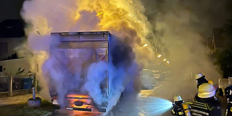 FW-M: Zwei Brände in der Nacht (Westpark und Moosach) - Foto: presseportal.de