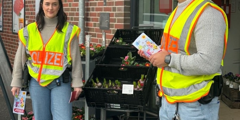 POL-HM: Aktion gegen Taschendiebstahl - Präventionskampagne der Polizei Bad Münder in Supermärkten - Foto: presseportal.de