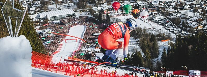 Marco Odermatt muss weiter auf seinen ersten Abfahrtstriumph auf der Streif warten. - Foto: Expa/Johann Groder/APA/dpa