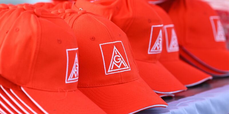 Deutschlands größte Gewerkschaft verliert unter dem Strich seit Jahren Mitglieder. (Archivbild) - Foto: Heiko Rebsch/dpa