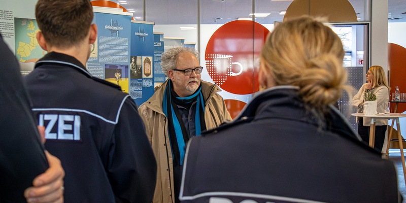 POL-PPTR: Ausstellung Jüdisches Trier im Polizeipräsidium Trier - Foto: presseportal.de