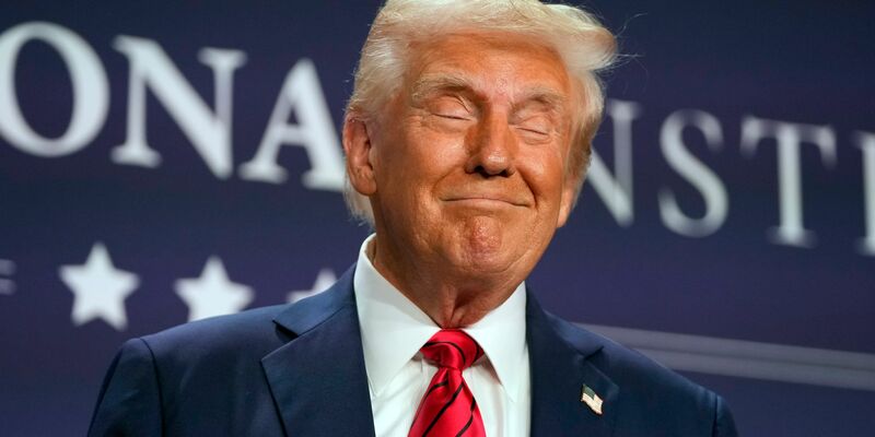 US-Präsident Donald Trump hat die Namensänderung direkt nach seiner Amtsübernahme veranlasst. (Archivbild) - Foto: Mark Schiefelbein/AP/dpa