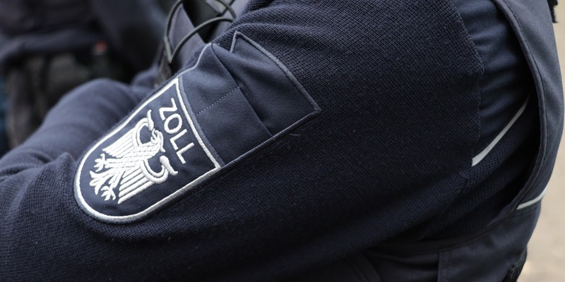 HZA-BI: Illegale Beschäftigung in Gastronomiebetrieben aufgedeckt/Bielefelder Zoll stellt bei Kontrollen im Kreis Herford zudem zahlreiche weitere Unregelmäßigkeiten fest - Foto: presseportal.de