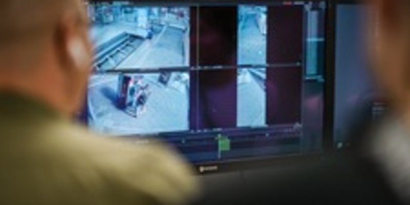 BPOL NRW: 17- und 18-Jähriger bei mehrmaligen Diebstahlshandlungen auf frischer Tat erwischt - Dank Videoüberwachung durch Bundespolizei überführt - Foto: presseportal.de