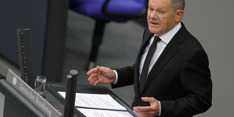 Scholz hält Regierungserklärung zum Thema Migration.  - Foto: Kay Nietfeld/dpa