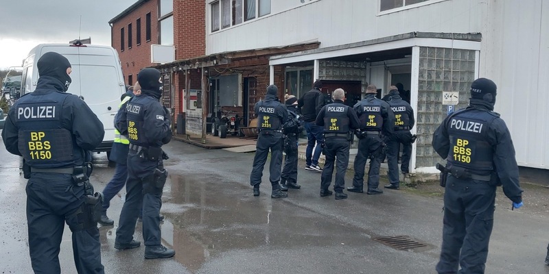 BPOLD-BBS: Bundespolizei gelingt Schlag gegen Schleuserbande im Großraum Hannover mehrere Beschuldigte verhaftet - Foto: presseportal.de