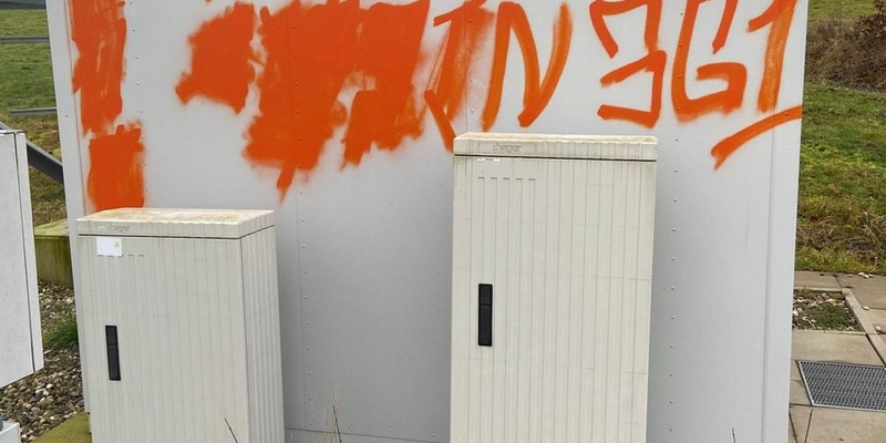 POL-OH: Einbruch in Wohnhaus - Sachbeschädigung an Schulgebäude - Zeugenaufruf nach Sachbeschädigungen durch Graffiti - Foto: presseportal.de