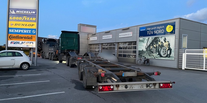 POL-WES: Hamminkeln - Ungewöhnlicher Schwertransport gestoppt - Foto: presseportal.de