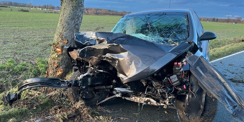 POL-SO: 22-jähriger bei Unfall leicht verletzt - Foto: presseportal.de