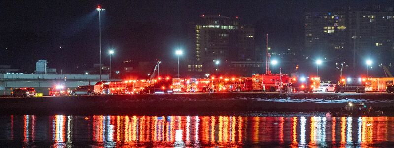 Nach dem Flugzeugunglück in Washington haben die Rettungskräfte keine Hoffnung mehr, noch Überlebende zu finden. - Foto: Hu Yousong/XinHua/dpa