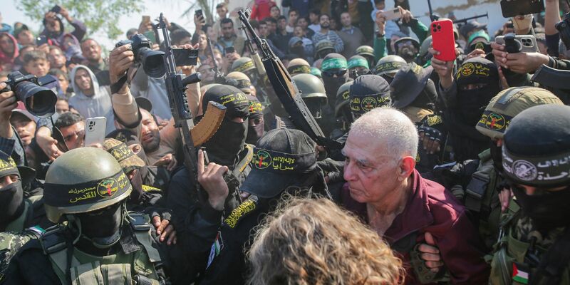 Schäden in Krankenhaus im Gazastreifen.  - Foto: Jehad Alshrafi/AP/dpa