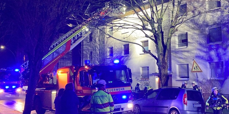 FW-EN: Nächtlicher Küchenbrand - Rauchmelder weckt Bewohner und verhindert Schlimmeres - Foto: presseportal.de
