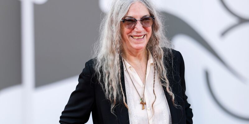 Patti Smith beruhigte auf Instagram ihre Fans. (Archivbild) - Foto: Vianney Le Caer/Invision/AP/dpa