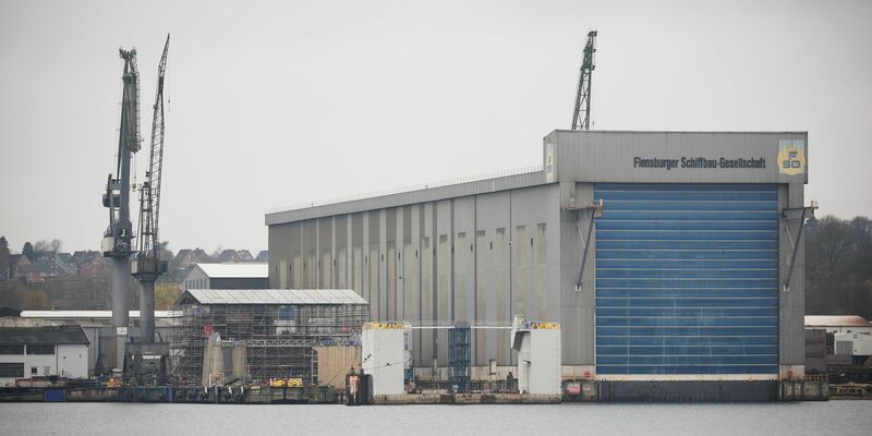 Die Werft FSG bekommt einen neuen Besitzer (Archivbild). - Foto: Christian Charisius/dpa