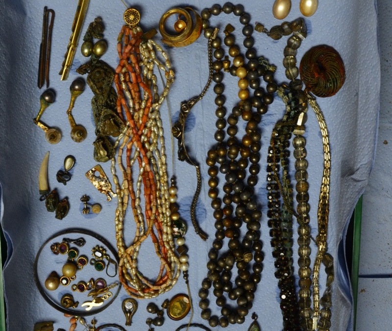 POL-OS: Glandorf: Spaziergängerin findet Drogenrucksack - Polizei sucht Dealer - Foto: presseportal.de